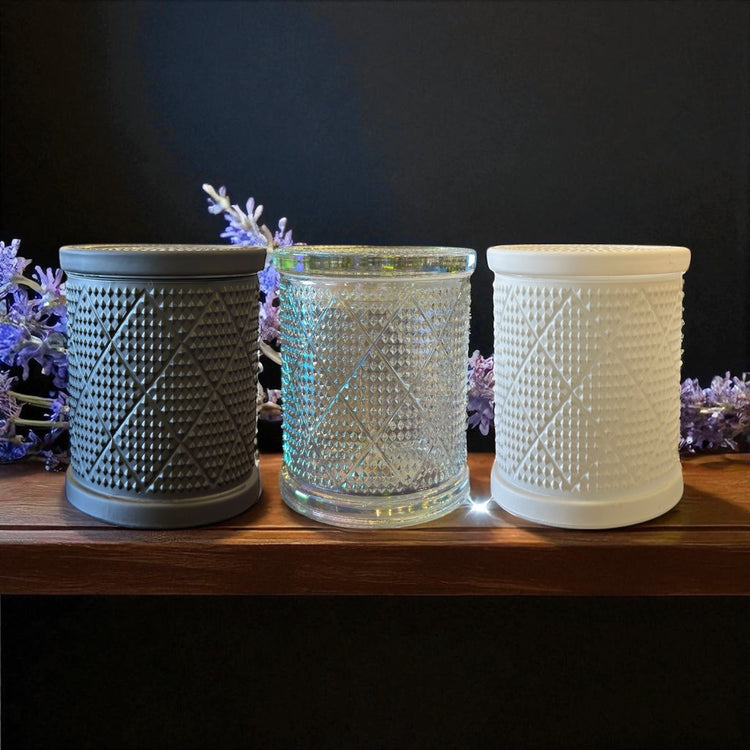 Signature Diamond Monaco candle jars – high-clarity glass with diamond-cut finish and matching lids. Available in multiple sizes, colours and fragrances in Bathurst & Central West NSW.