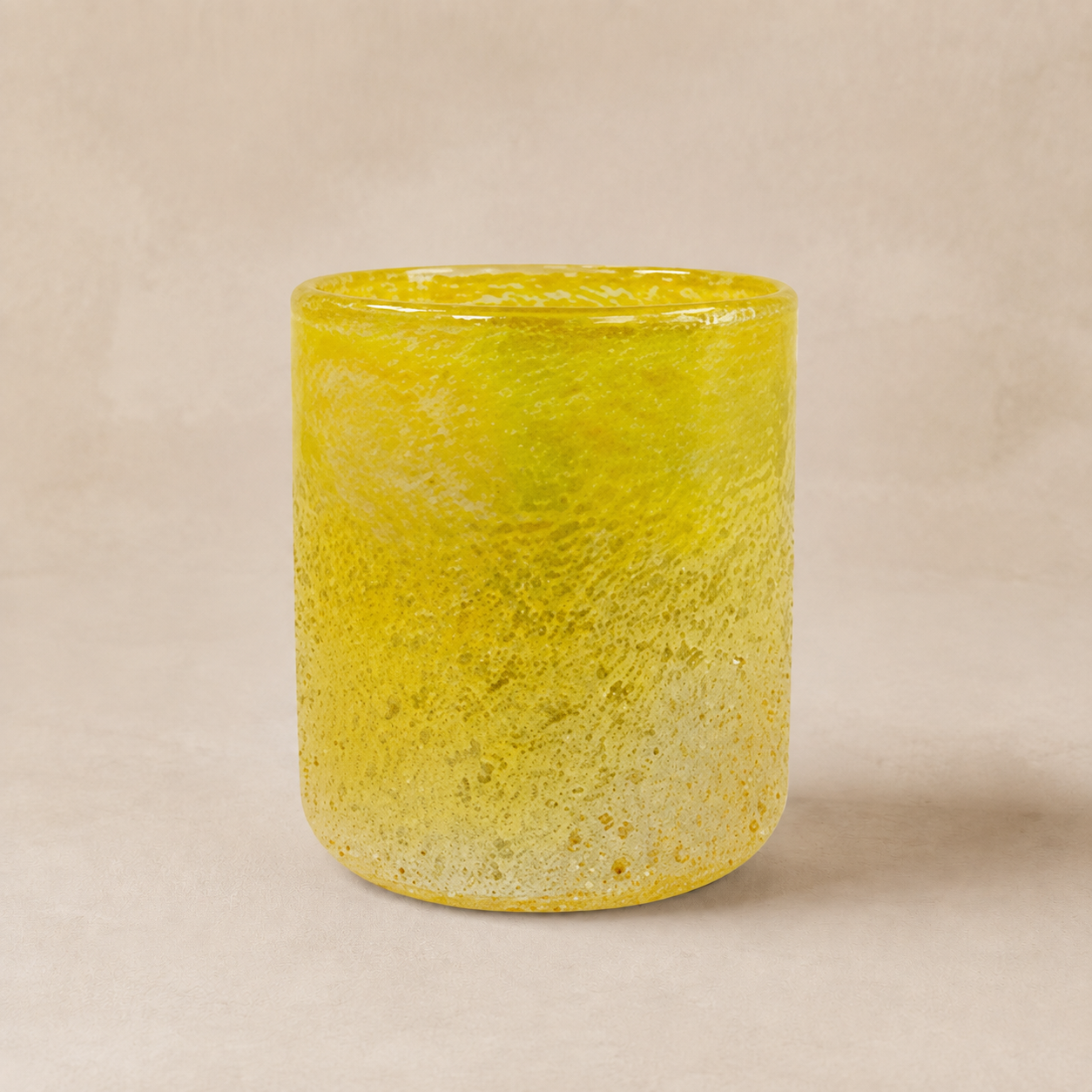 Vogue Raw Candle